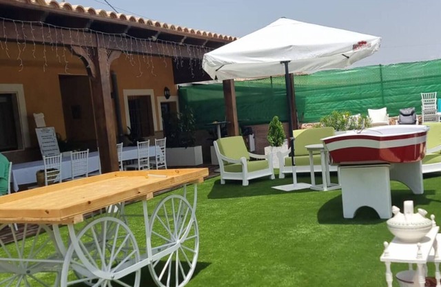 La Casona de Piedra: Country House with Private Pool and Views, Close to Beaches