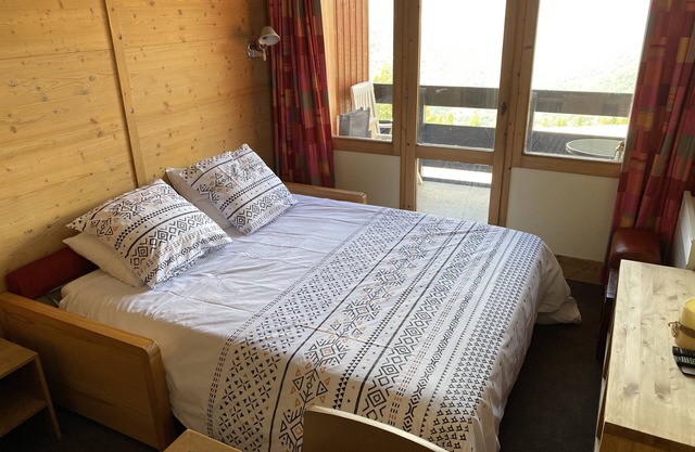 La Chantelouve, 4 person Self Catered Apartment