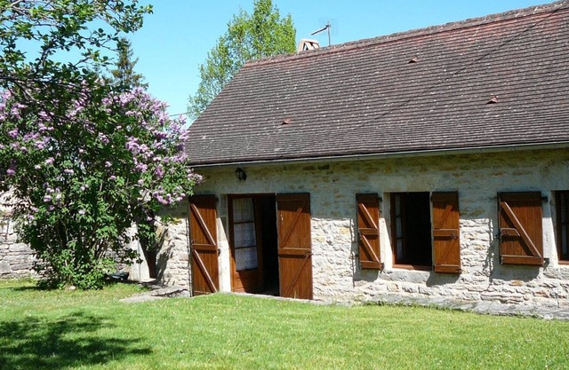 LA GRANGE - VARAIRE - Gîte