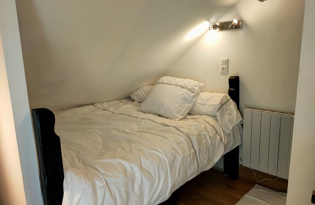 LA Grenetiere Chambre Pour une Personne Avec Balcon