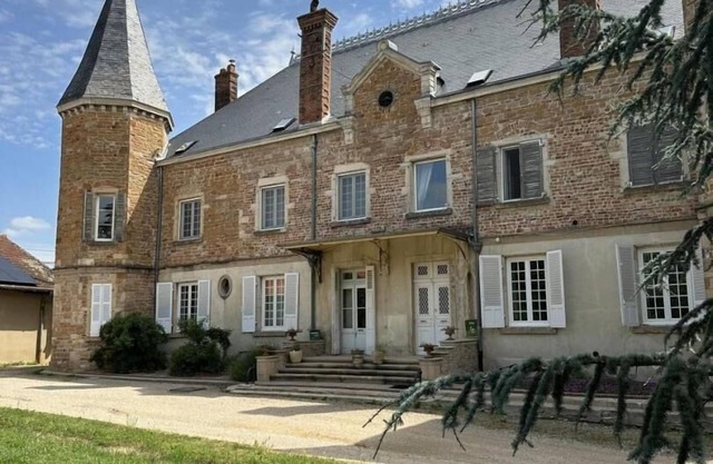 La Griffonière - Bage-dommartin
