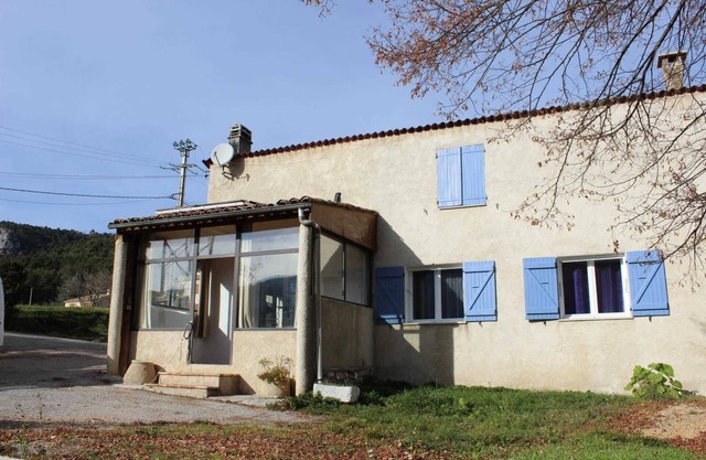 La Lèbre - VALDEROURE - Gîte