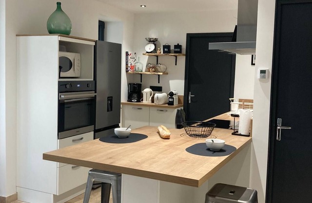 "La Maison 4", Moissac town center, quiet location