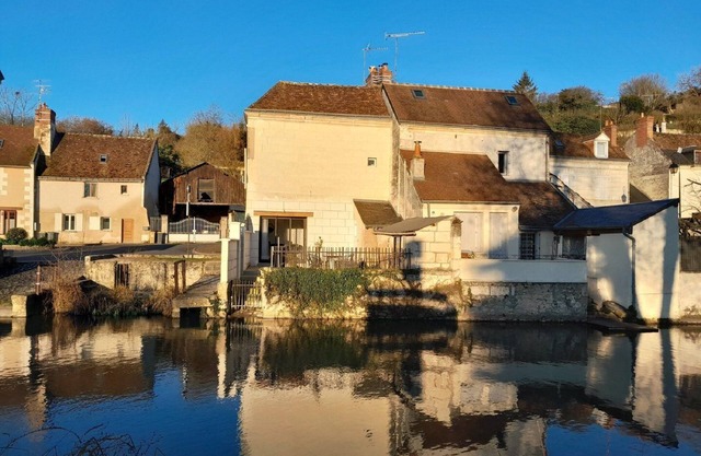 La maison au bord de la riviére