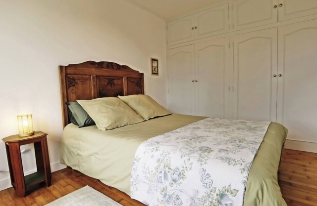 La Maison de Soaz, à Côté du Canal de Nantes à Brest à Châteauneuf-du-faou
