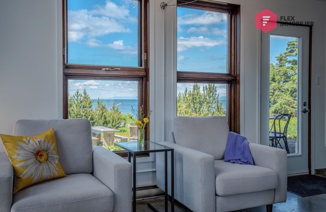 La Maison de l'Échouerie on Chaleur Bay Seaside 🏖️