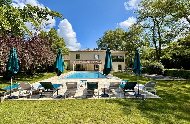La Maison L'Eperon in the vineyards close to Saint Emilion.