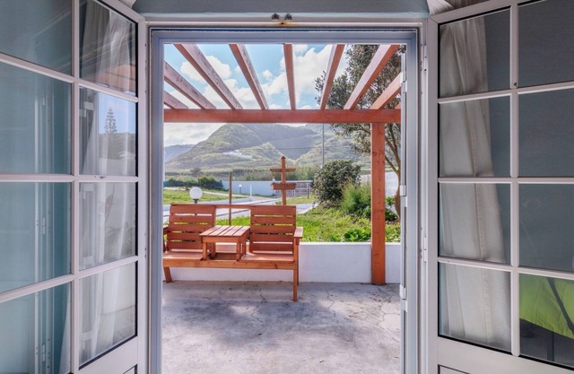La Maisonette - Azorean Butler