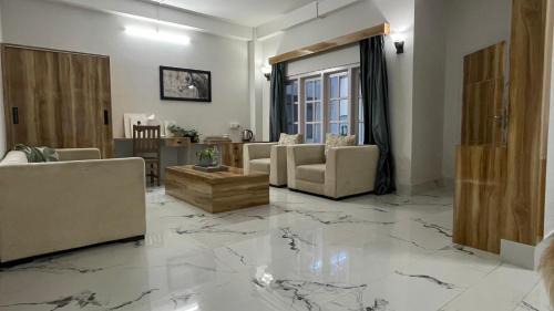 LA Mili A Luxury Homestay
