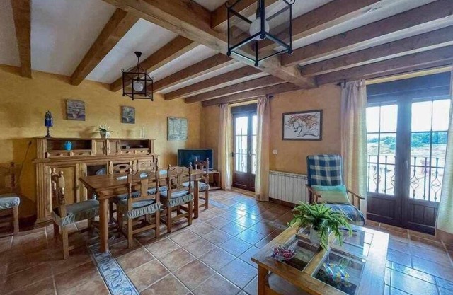 La Nava de Gredos, cozy flat with views