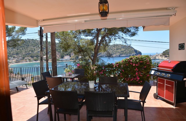 "La Oliva Port de Soller" fantastic views, private terraces, 5' Beach, BBQ