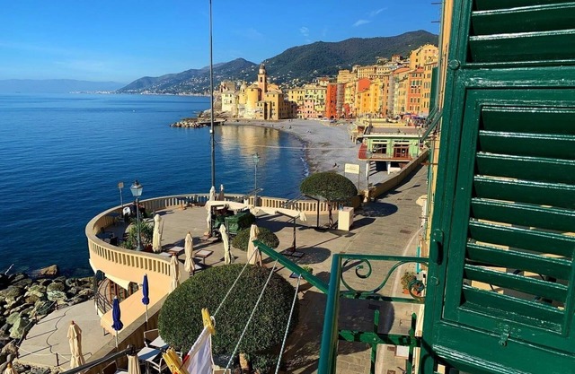 La Priaguea - Front beach with balcony