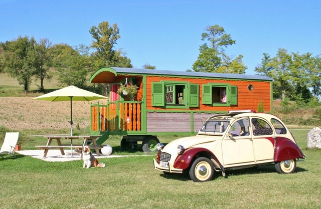 LA ROULOTTE DE ROQUECOR - GITES GRAND PRE! - WITH POOL - QUERCY SOUTH WEST