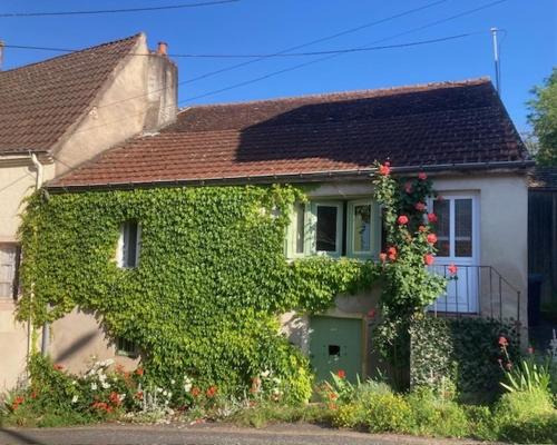 LA SOUVELAINE maison de charme dans le Brionnais-Charolais