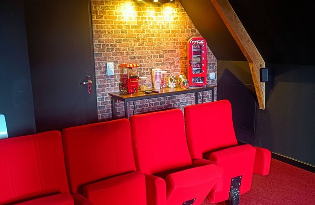 La suite du 7eme Art - 6 pers - Private cinema room