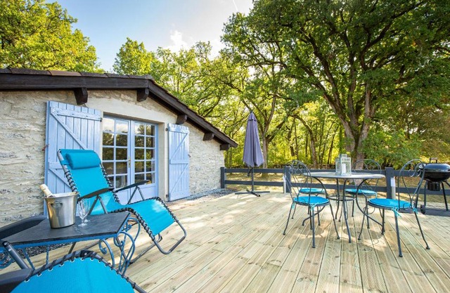 La Terrasse - A Peaceful Place in the Forest