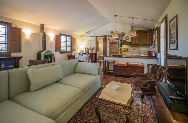 La Veduta, small villa with private pool, A/C, WiFi