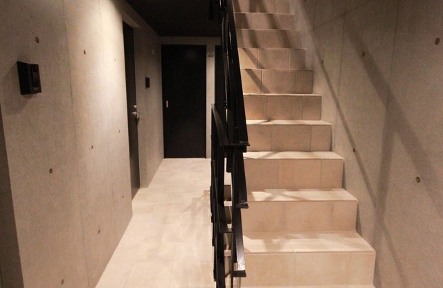 LA403 東京観光に便利。西新宿5丁目駅から徒歩3分、新しく快適なお部屋です。