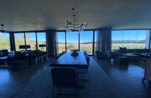 Lagoon House - connecting nature and architecture