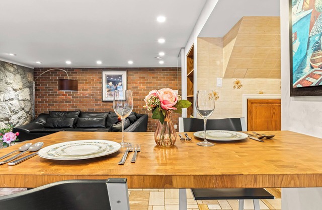 LaGrande Suite | Sauna | 2 Bikes| Prefect Getaway!