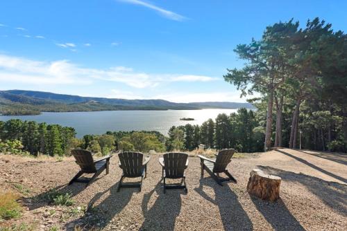 Lake Access - Mansfield - Sleeps 12