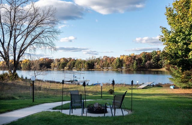 Lake Arrowhead lakefront (4 bedroom and Game Room)