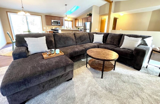 Lake Arrowhead Retreat with club pools and beaches