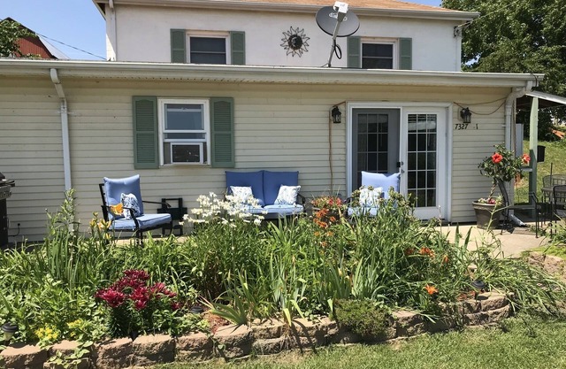 Lake Front Cottage on Upper Crooked Lake
