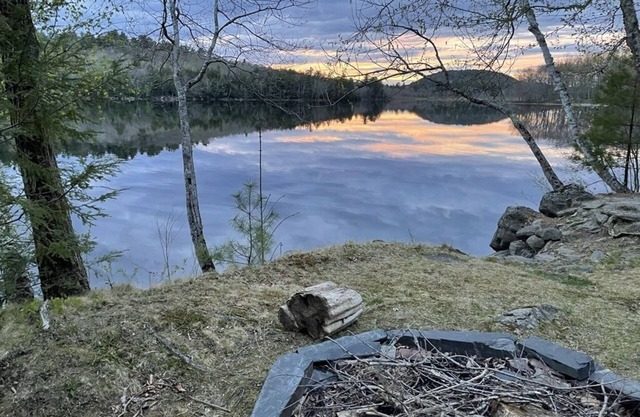 Lake Front-Spa Tub-Fire Pit-Full Kitchen-Canoe