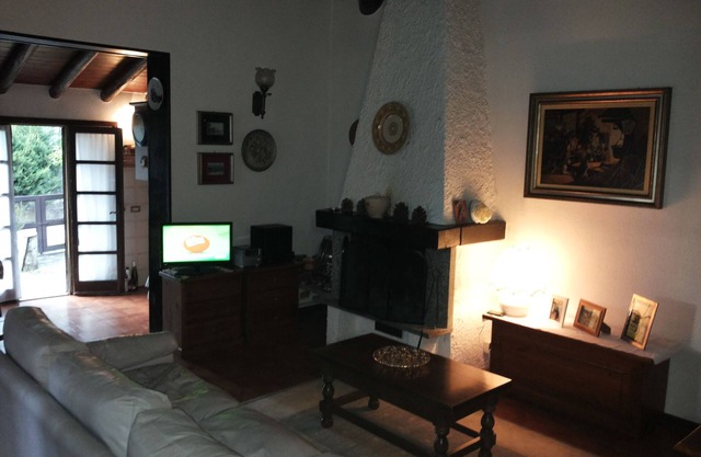 LAKE FRONT VILLA - PRIVATE VILLAGE