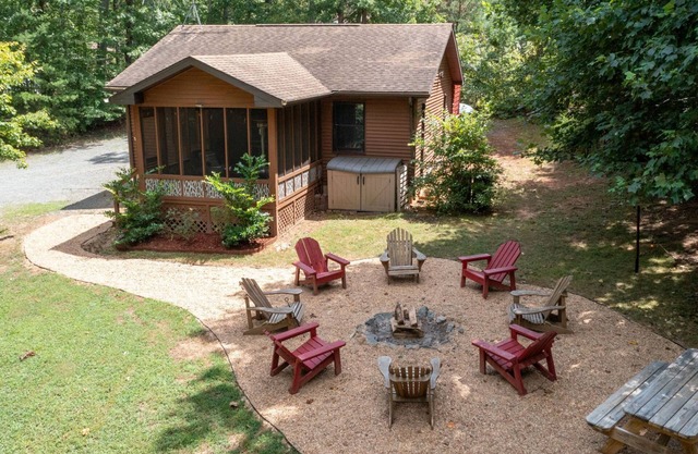 Lake Getaway