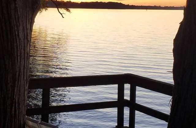 Lake House Scales and Ducktails Rentals