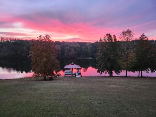 Lake House