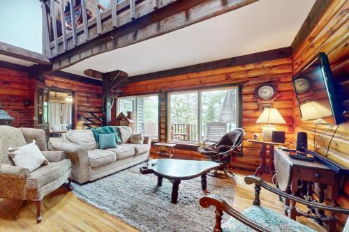Lake Luzerne Getaway