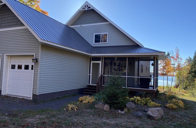 Lake Medora Loft house near Copper Harbor and Mount Bohemia.