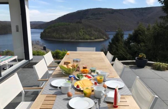 Lake Oasis Rursee. Breathtaking lake view, wonderful panorama house.