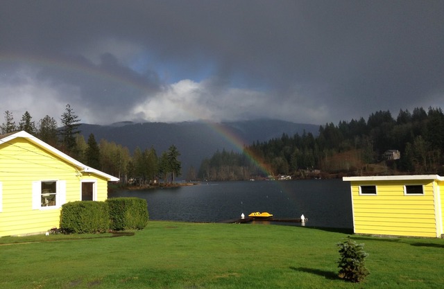 Lake Whatcom's Best Cottage, Great For A Couple Or A Family Of Eight