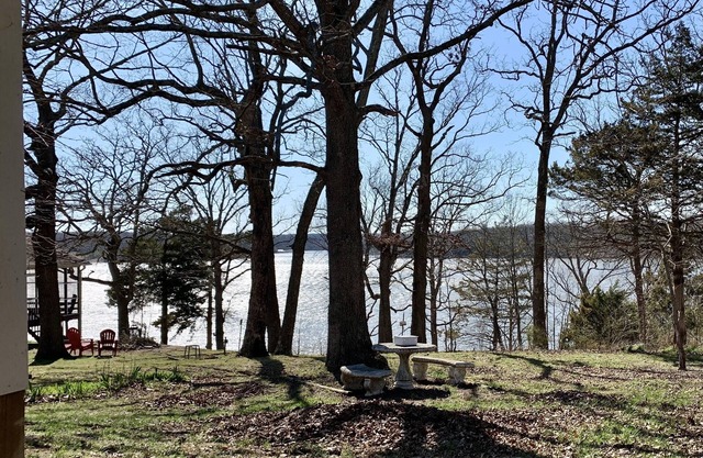 Lakefront Home/Amazing Lake View/Pomme Paradise #2