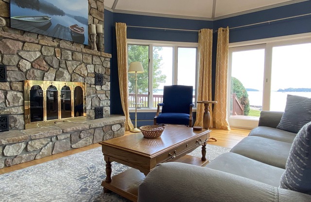 Lakefront Home on Lake Champlain - New lower summer rate!