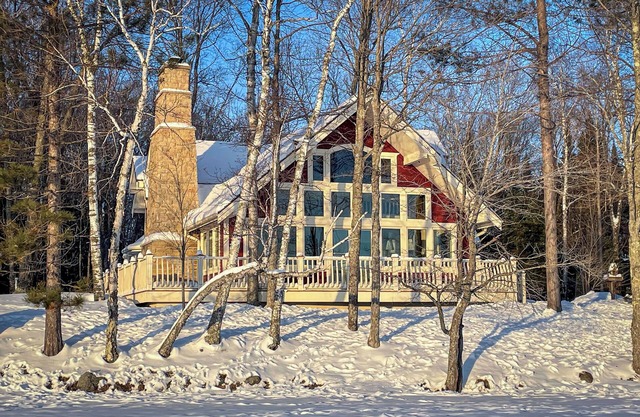 Lakefront Michigan Retreat w/Private Dock