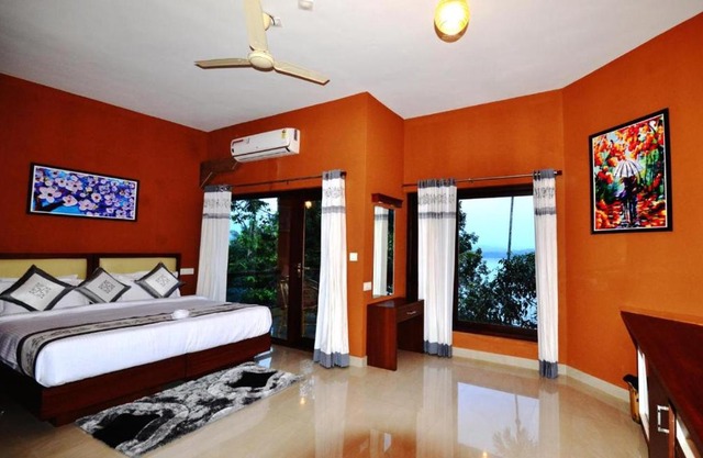 LakeRose Wayanad Resort - Superior lake view