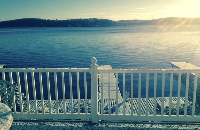 Lakeside Style and Luxury