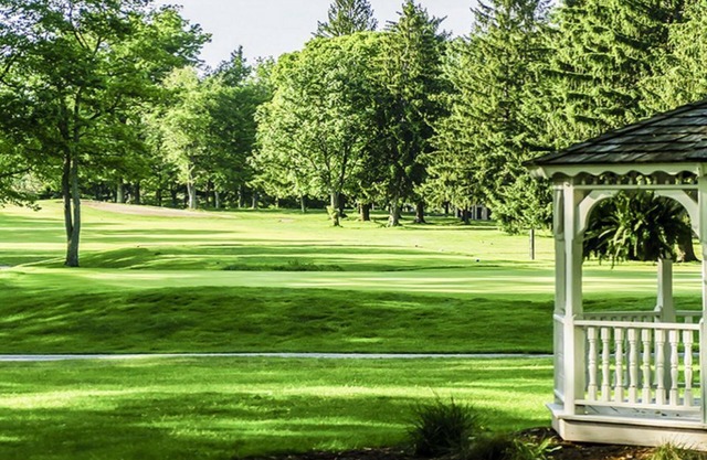 Lakeview Golf Resort 2BR Townhouse. Homes away from Home