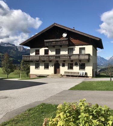Landhaus mit Familienglück und Ofenwärme