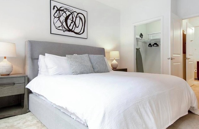 Landing at BLVD Commons - 1 Bedroom in Downtown Ashburn