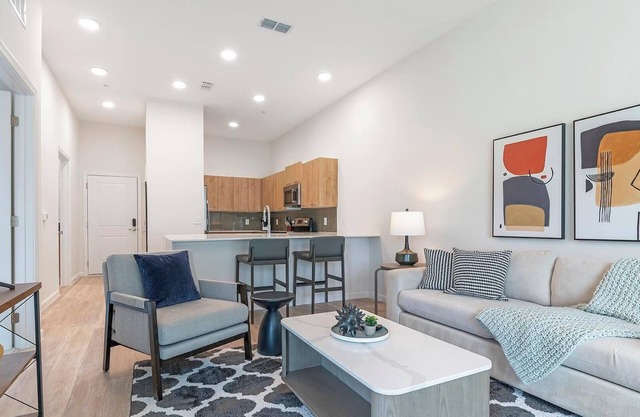 Landing at Deseo Grande - 1 Bedroom in Southwes.
