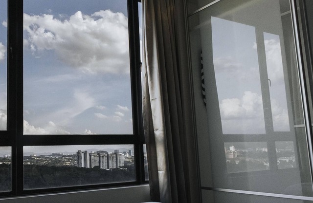 Landmark Residence 2