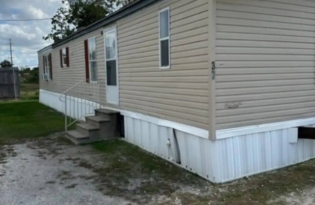 large 2 bed 2 bath homenn