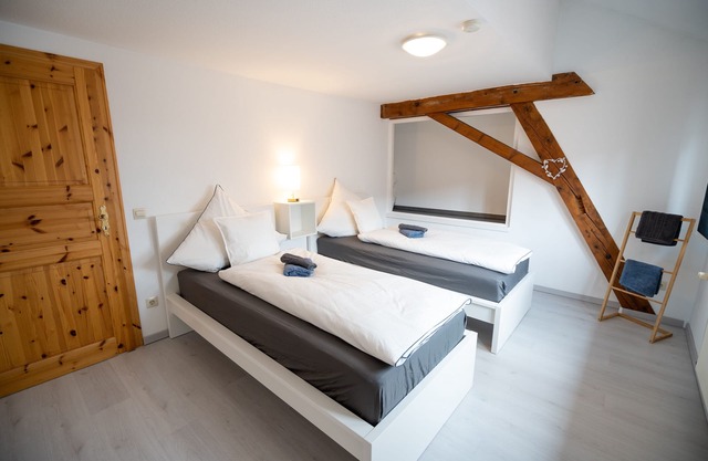 Large 3-room maisonette apartment in Neuhausen Enzkreis