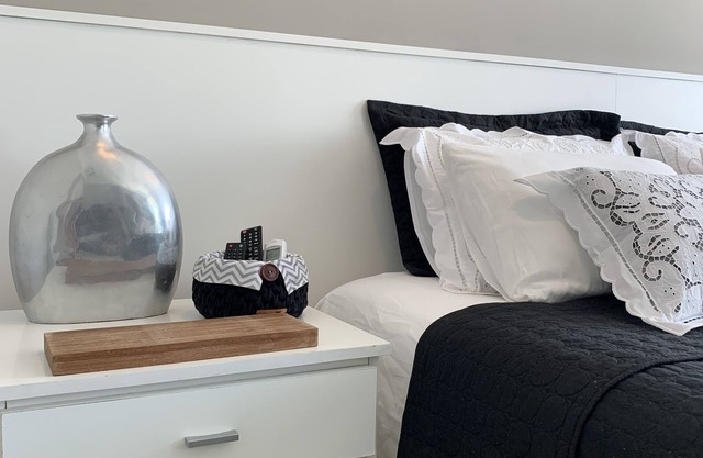 Large Apart with Sea View and Beach Access